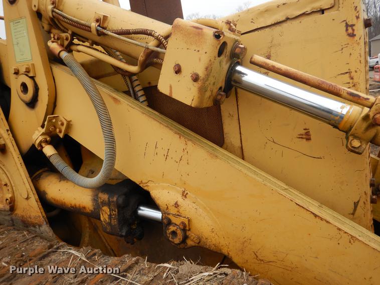image for item DY9787 1978 Caterpillar 955L track loader