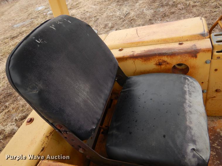 image for item DY9787 1978 Caterpillar 955L track loader