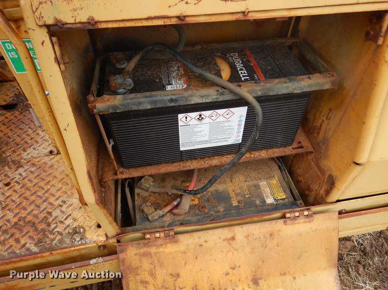 image for item DY9787 1978 Caterpillar 955L track loader