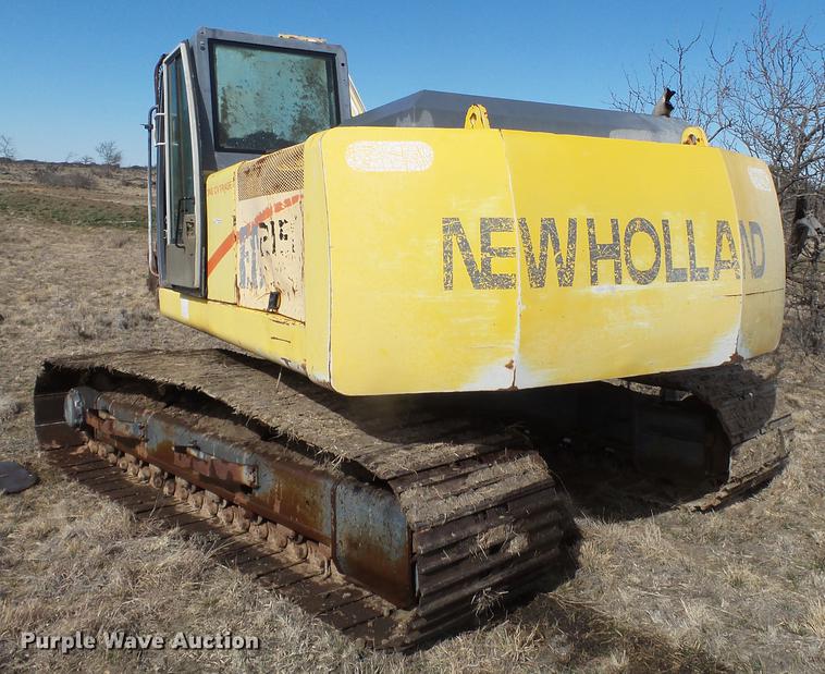 image for item EN9701 2002 New Holland EC215 excavator
