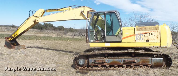 image for item EN9701 2002 New Holland EC215 excavator