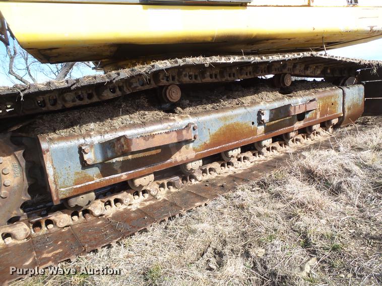 image for item EN9701 2002 New Holland EC215 excavator