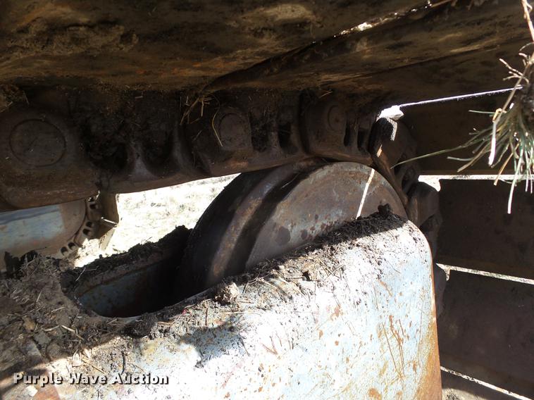 image for item EN9701 2002 New Holland EC215 excavator