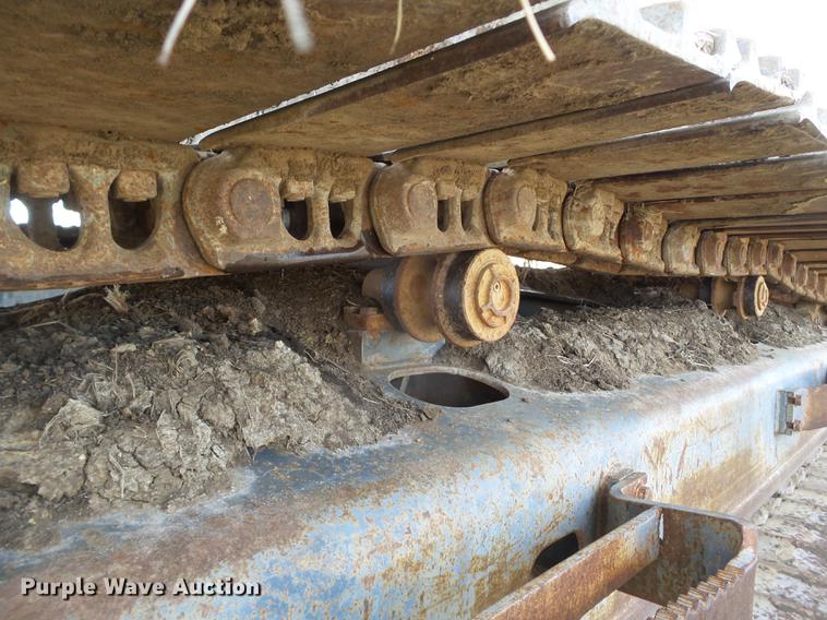 image for item EN9701 2002 New Holland EC215 excavator