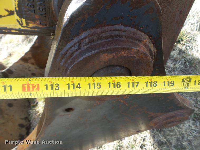 image for item EN9701 2002 New Holland EC215 excavator