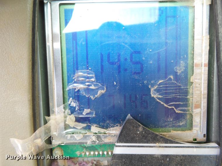 image for item EN9701 2002 New Holland EC215 excavator