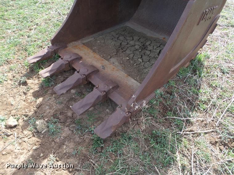 image for item EN9701 2002 New Holland EC215 excavator