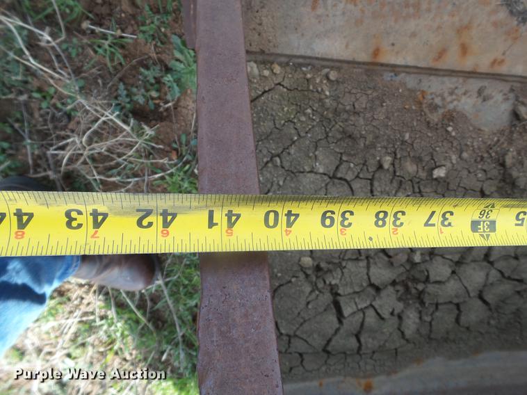 image for item EN9701 2002 New Holland EC215 excavator