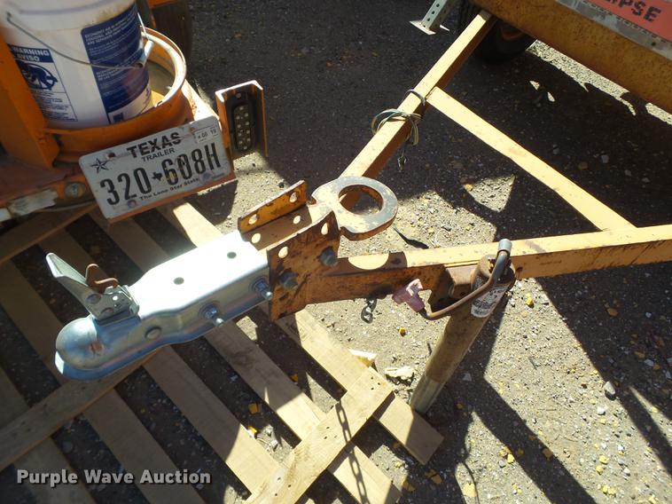 image for item EN9705 (4) Allmand arrow boards