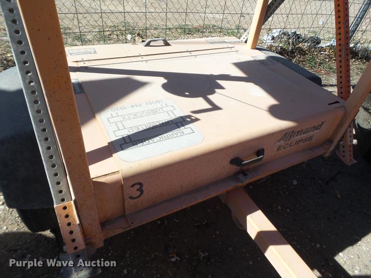 image for item EN9705 (4) Allmand arrow boards