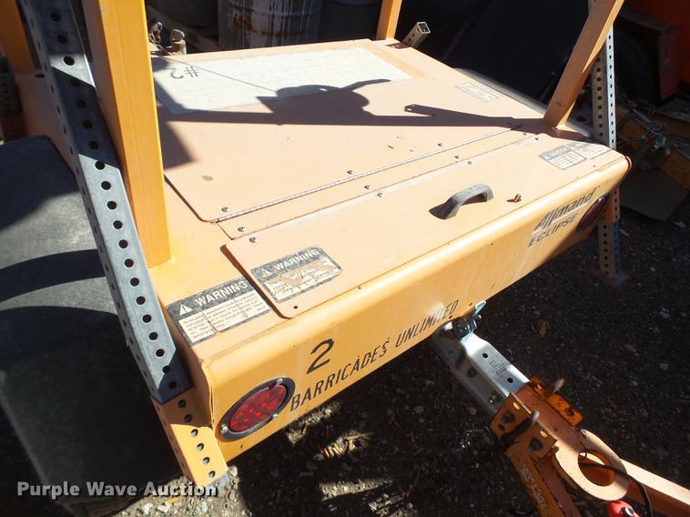 image for item EN9705 (4) Allmand arrow boards