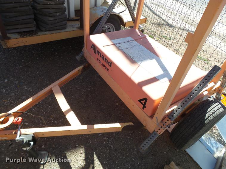 image for item EN9705 (4) Allmand arrow boards