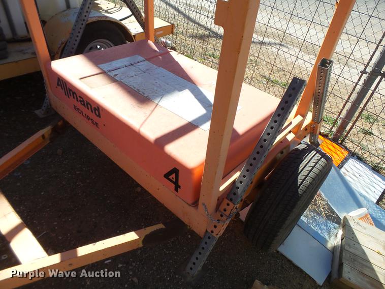 image for item EN9705 (4) Allmand arrow boards