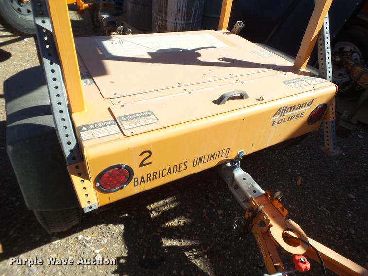 image for item EN9705 (4) Allmand arrow boards