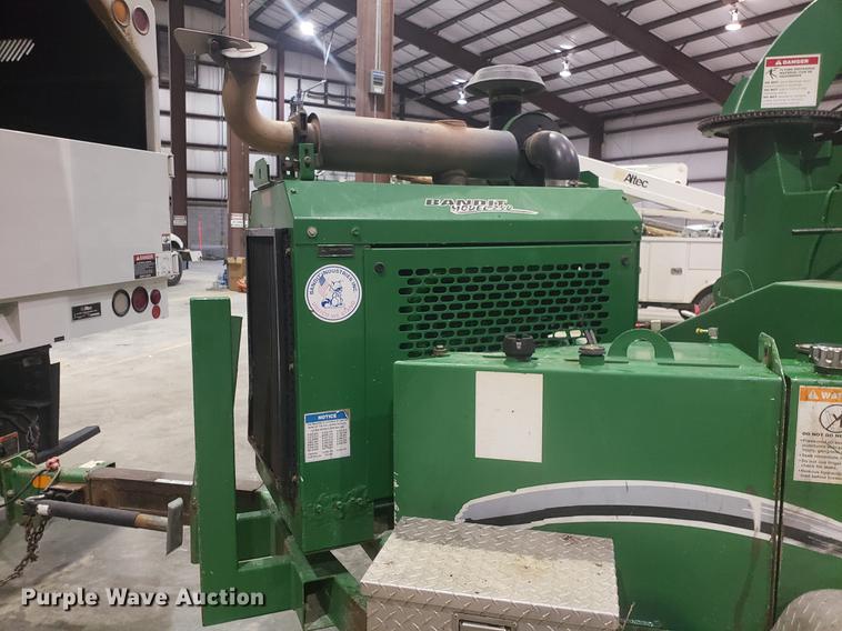 image for item EN9758 2005 Bandit 250 wood chipper