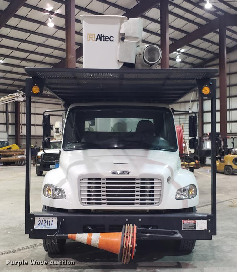 image for item EN9759 2015 Freightliner M2 106 Altec forestry bucket truck