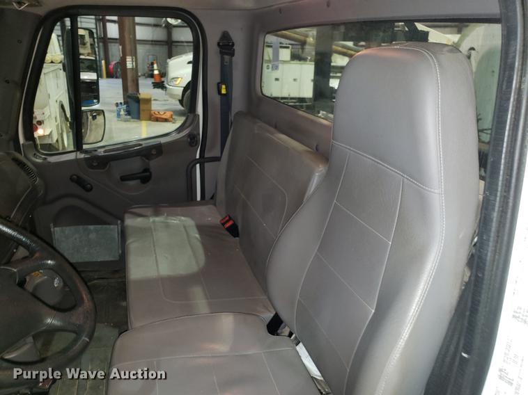 image for item EN9759 2015 Freightliner M2 106 Altec forestry bucket truck