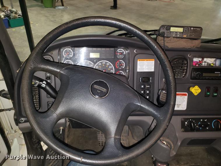 image for item EN9759 2015 Freightliner M2 106 Altec forestry bucket truck