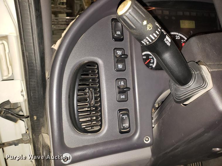 image for item EN9759 2015 Freightliner M2 106 Altec forestry bucket truck