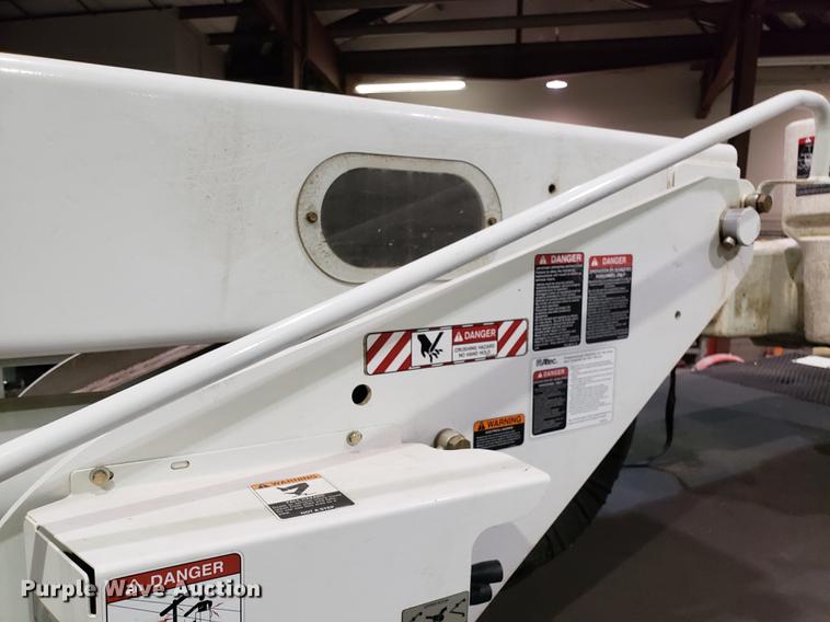 image for item EN9759 2015 Freightliner M2 106 Altec forestry bucket truck