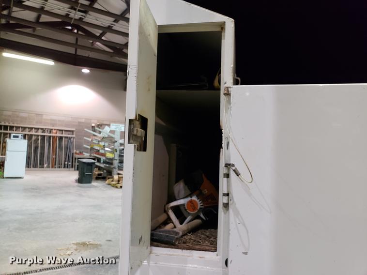 image for item EN9759 2015 Freightliner M2 106 Altec forestry bucket truck