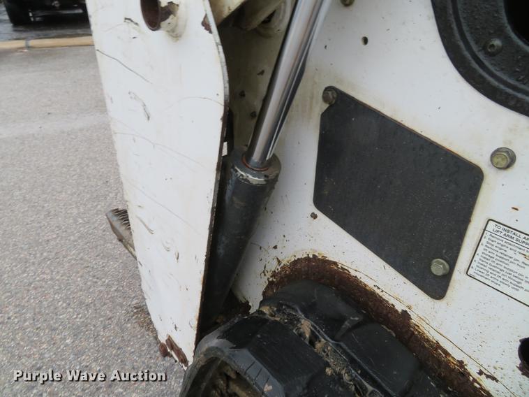 image for item EV9567 2008 Bobcat MT52 compact utility loader