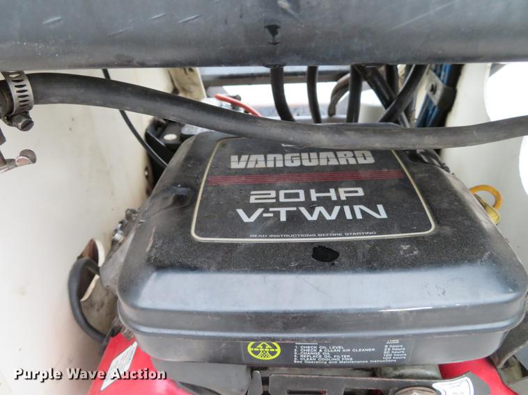 image for item EV9570 Ramrod 900T compact utility loader