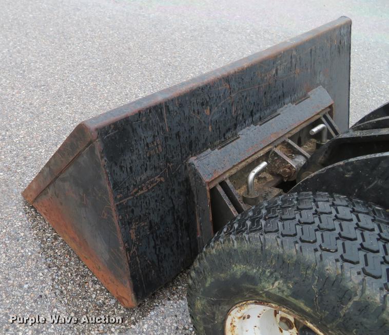 image for item EV9570 Ramrod 900T compact utility loader