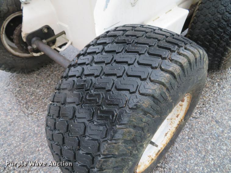 image for item EV9570 Ramrod 900T compact utility loader