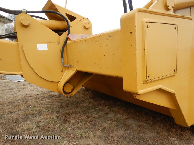 image for item FA9251 2005 Eject SC172T scraper