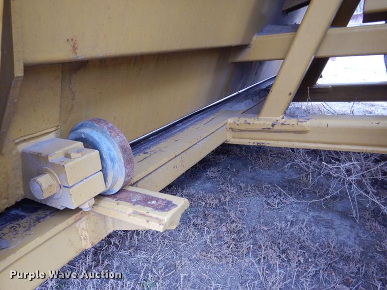 image for item FA9251 2005 Eject SC172T scraper