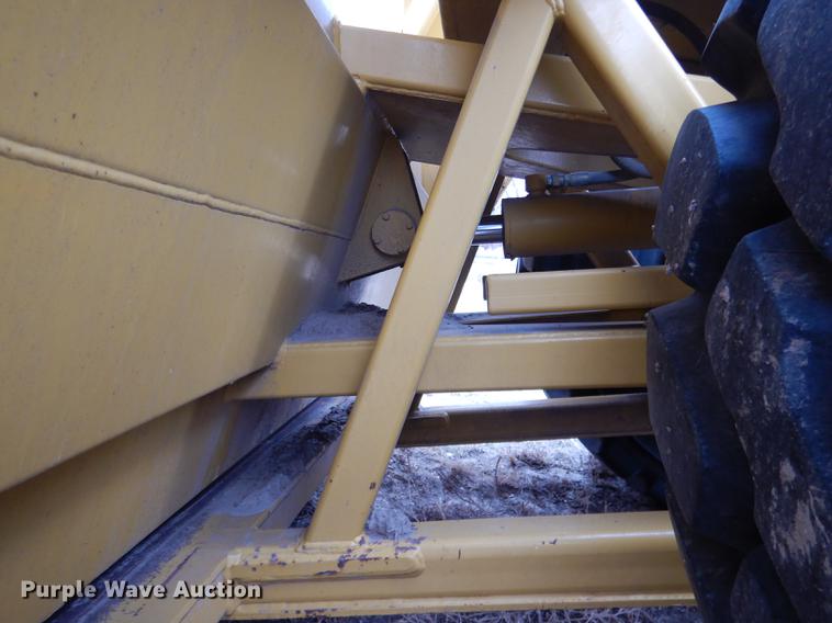 image for item FA9251 2005 Eject SC172T scraper