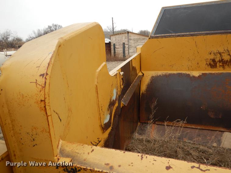 image for item FA9251 2005 Eject SC172T scraper