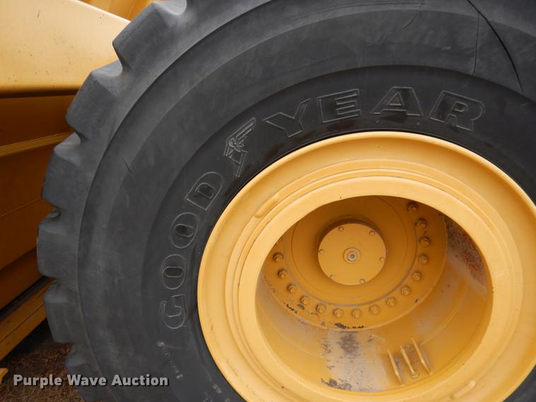 image for item FA9251 2005 Eject SC172T scraper