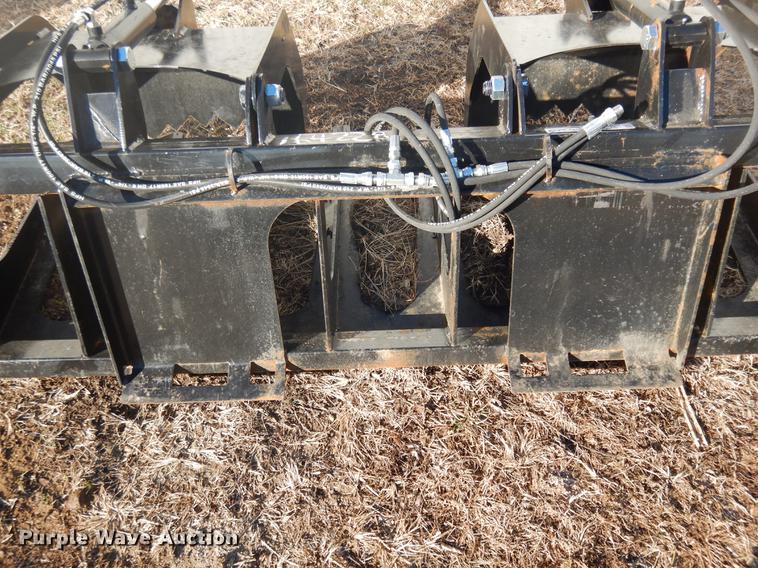 image for item FG9006 Brute skid steer grapple bucket