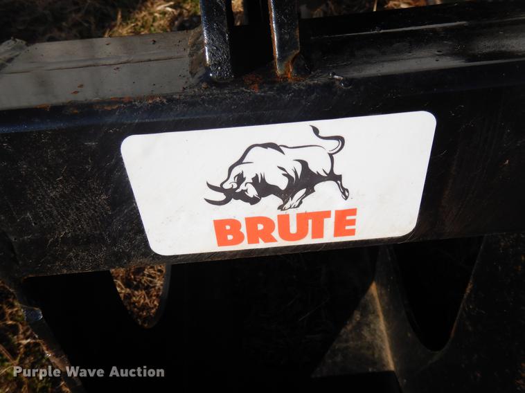 image for item FG9006 Brute skid steer grapple bucket
