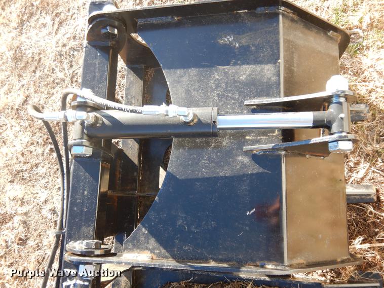 image for item FG9006 Brute skid steer grapple bucket