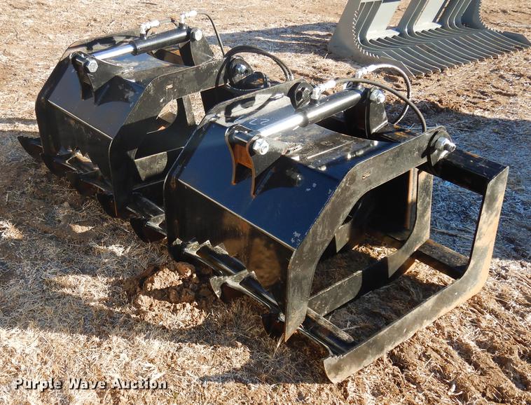 image for item FG9008 Brute skid steer grapple bucket