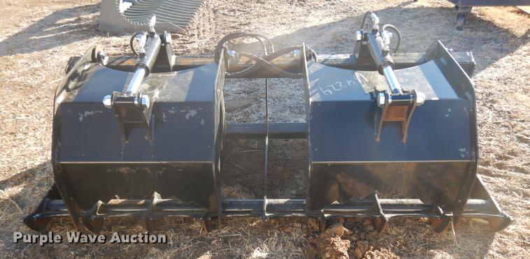 image for item FG9008 Brute skid steer grapple bucket