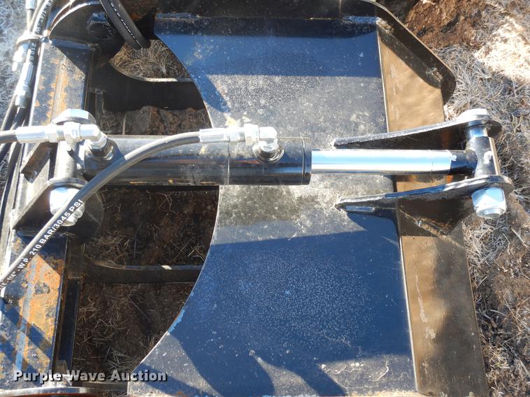 image for item FG9008 Brute skid steer grapple bucket