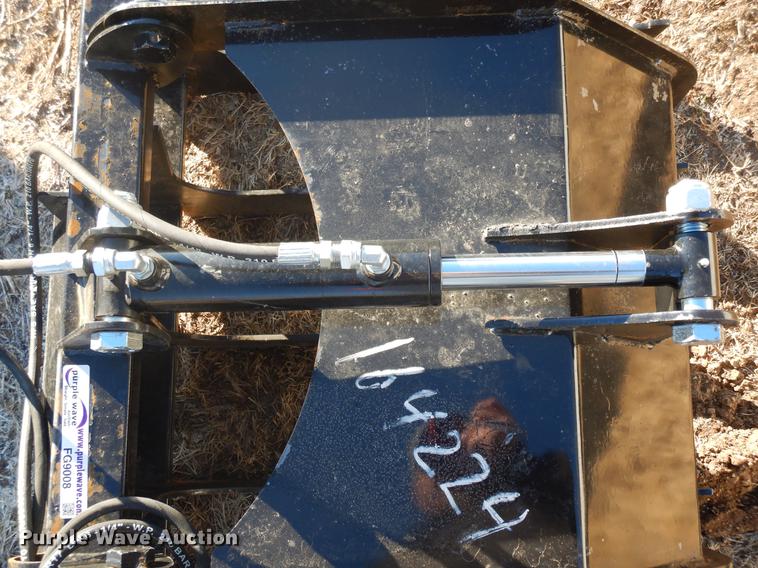 image for item FG9008 Brute skid steer grapple bucket