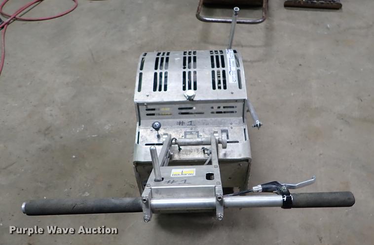 image for item FH9639 Soff Cut X450 concrete saw