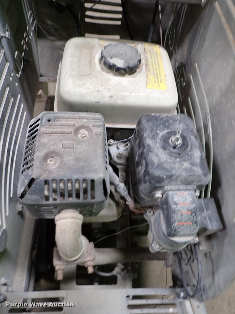 image for item FH9639 Soff Cut X450 concrete saw