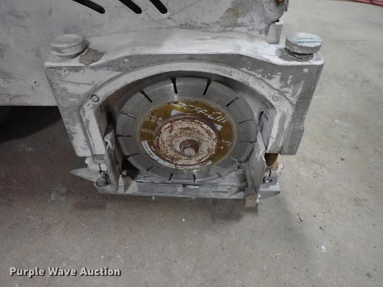 image for item FH9639 Soff Cut X450 concrete saw