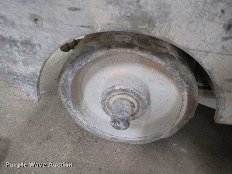 image for item FH9639 Soff Cut X450 concrete saw