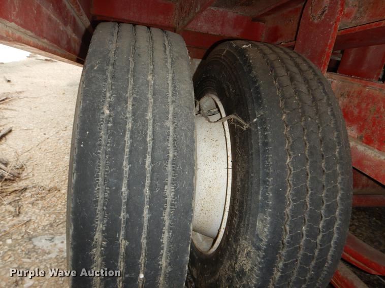 image for item FI9548 2004 Overbilt tilt deck equipment trailer