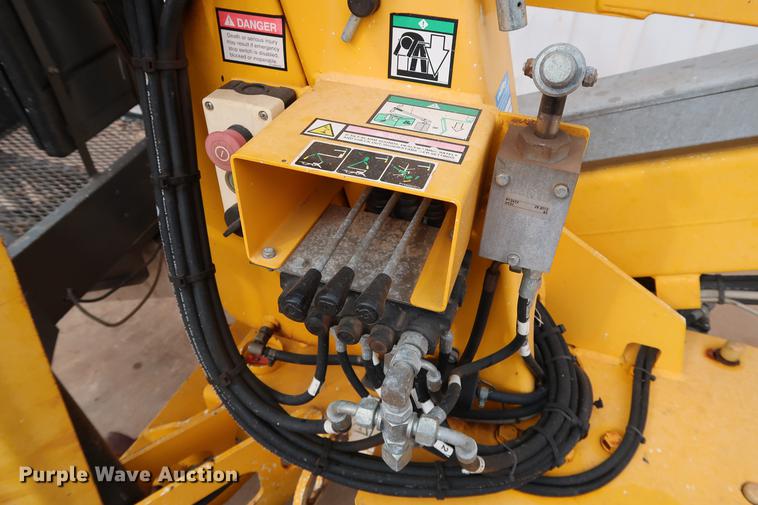 image for item FI9756 2012 Nifty TD34T boom lift