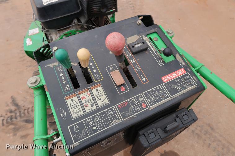 image for item FI9762 2013 Vermeer RTX100 trencher