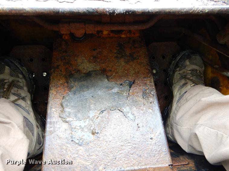 image for item FQ9504 2007 John Deere CT322 skid steer