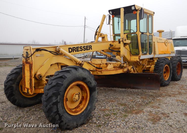 image for item FQ9505 1990 Dresser 850 motor grader